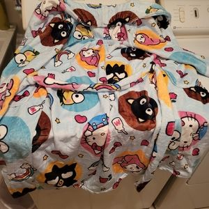 Hello Kitty and family robe